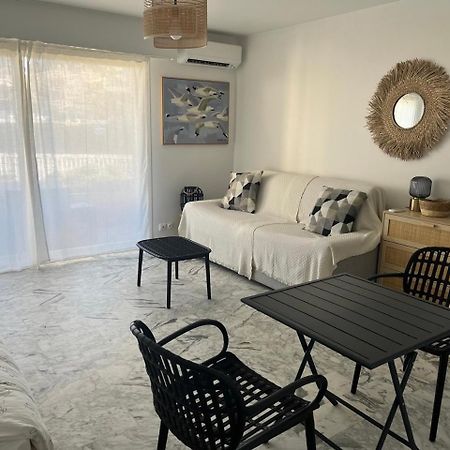 Studio Cosy Avec Terrasse Sur La Plage La Seyne-sur-Mer Buitenkant foto