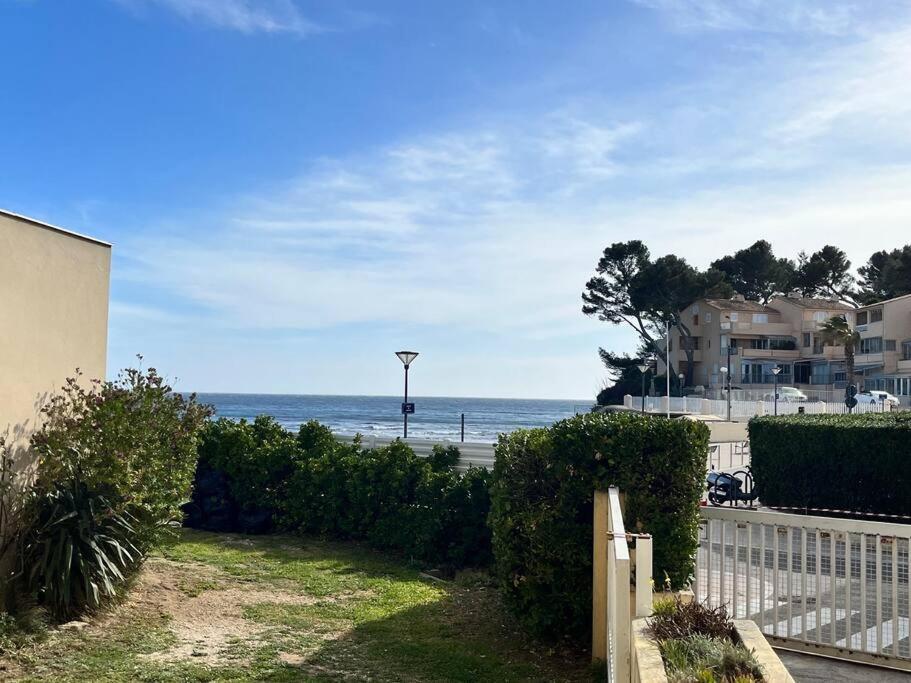 Studio Cosy Avec Terrasse Sur La Plage La Seyne-sur-Mer Buitenkant foto